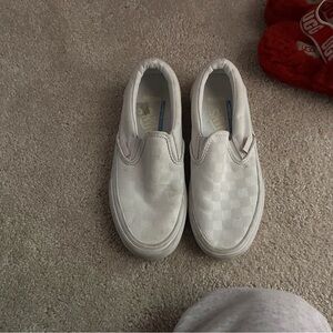 White light reflecting vans